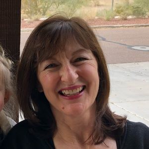 Meet your Posher, Sherry